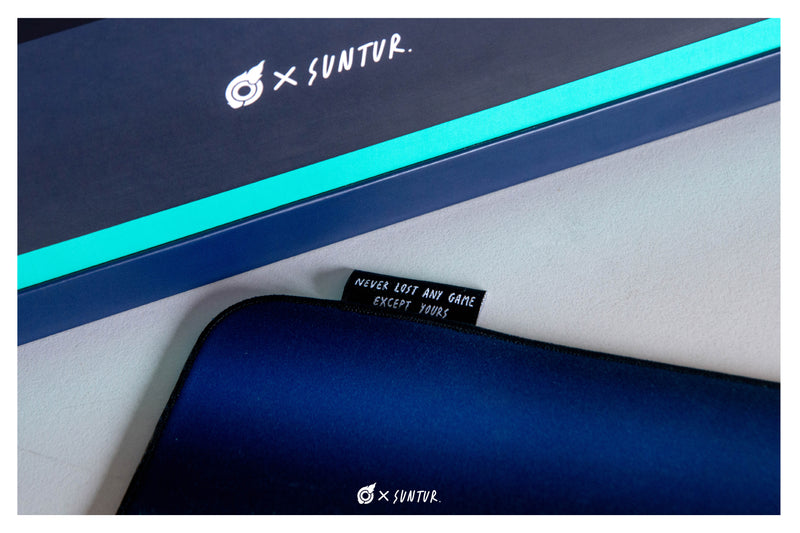 LOGA x SUNTUR Limited collection : Never Lost Any Game, Except Yours ( Mousepad , wireless mouse, keycap set )